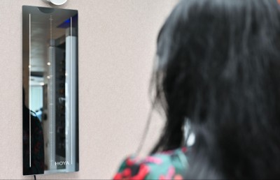 އައިކެއާއިން އޭއައިގެ އެހީގައި އައިނުގެ މިންތައް ނަގަނީ