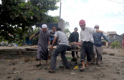 އީމާންކަން ފުރިހަމަ ކުރުމަށްޓަކައި އޯގާތެރި މީހަކަށް ވާންޖެހޭ