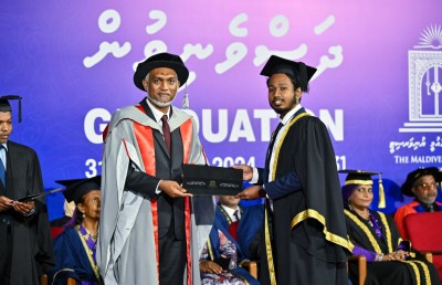 ރާއްޖޭގައި ޑޮކްޓަރުކަން ކިޔެވި ފުރަތަމަ ބެޗު ދަސްވެނިވެއްޖެ