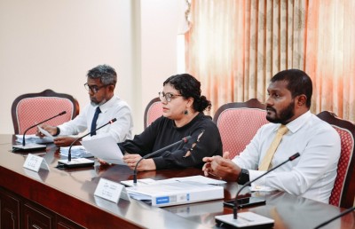 ދުވަސްވީ މީހުން ބިކަވެ، އެކަނިވެރިވުން ހުއްޓުވަން ފިޔަވަޅެއް!