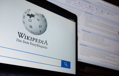 އިންޑިއާގައި ވިކިޕީޑިއާ ބޮޑު މައްސަލަގަނޑެއްގެ ތެރެއަށް