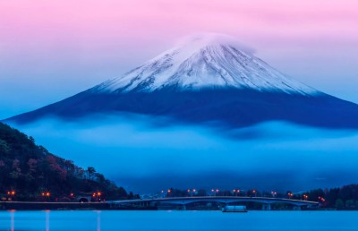 މިއީ 130 އަހަރު ތެރޭ އޮކްޓޯބަރު މަހެއްގައި ފުޖީ ފަރުބަދާގައި ސްނޯ ނެތް ފުރަތަމަ ފަހަރު