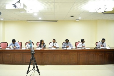 "ބޭރުގެ ހިއްސާވާ ކުންފުނިތަކަށް ރީބްރޯޑްކާސްޓް ނުކުރެވޭ ގޮތް ހެދީ އެ ވިޔަފާރި ދިވެހީންގެ އަތްމަތިން ގޮސްދާނެތީ"