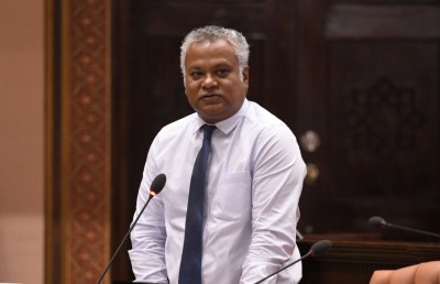 މާލޭ ސިޓީ ކައުންސިލްގެ ގަސް ވިއްކާ ފިހާރަ ހިންގުމަށް ގާނޫނަކުން ތަނެއް ނުދޭ: މެމްބަރު ނިޔާޒް