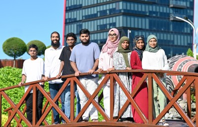 ހުރިހާ ޓޮޕް 10 ގައި އެންމެ އުފާވެރި މާމަ