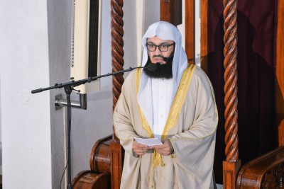 އޮކްޓޯބަރު 28ގައި އިސްލާމީ މަރުކަޒުގައި އިމާމުވެ ހުކުރު ކުރައްވާނީ މުފްތީ މެންކް