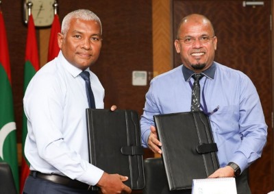 ސްޓެލްކޯއިން ކެއާ ސޮސައިޓީ ޓީޗަރެއްގެ އެއް އަހަރުގެ މުސާރަ ސްޕޮންސާ ކޮށްފި
