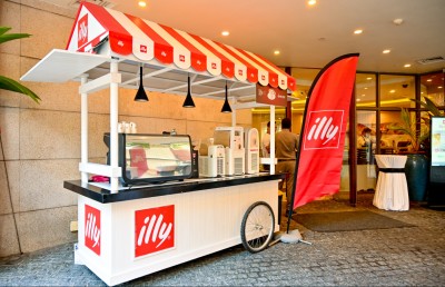 އިލީ ކޮފީ ހިމަނައިގެން 7 ވައްތަރެއްގެ އާ ބުއިންތަކެއް!