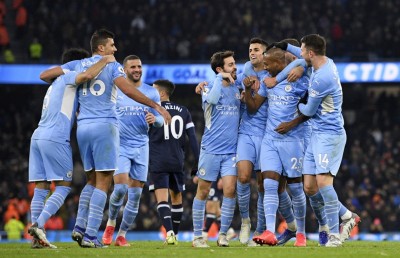 ޔުނައިޓެޑާއި ޗެލްސީ އެއްވަރުވެ، ސިޓީ ޕޮއިންޓަކާ ގާތަށް