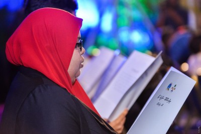 ހަމަހަމަކަމުގެ ހައްގު ގެއްލޭކަމަށް ބުނެ ލޯ ގްރެޖުއޭޓުންގެ ޕެޓިޝަނެއް