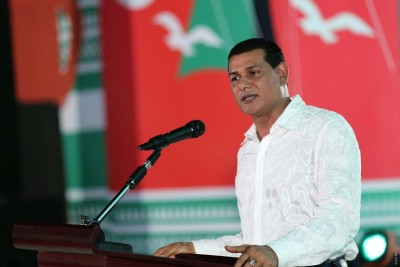 ޒުވާނުންނަށް ކުރިމަތިވެފައިވާ ގޮންޖެހުންތައް ހައްލުކުރުމަށް މަސައްކަތްކޮށްދިނުމަށް ސިޔާމް ގޮވާލައްވައިފި
