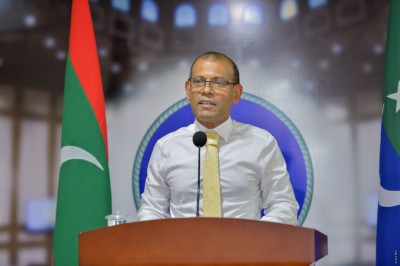 އެމެރިކާ އަދި ލަންކާ ދަތުރުފުޅު ނިންމަވާލެއްވުމަށް ފަހު ރައީސް ނަޝީދު ރާއްޖެއަށް