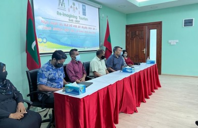 ރިސޯޓު ނުހަދައި ގެއްލުންވާތީ ގެއްލުމުގެ ބަދަލު ހޯދަނީ