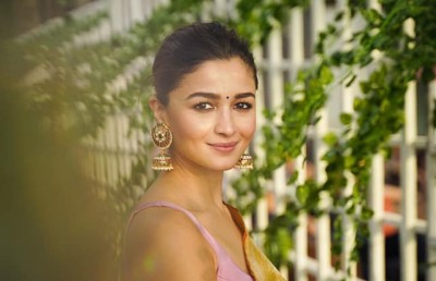 އާލިއާގެ އެންމެ ކުޑަ ރޯލު "އާރްއާރްއާރް" ގައި