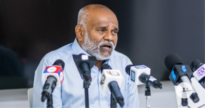 ފޯޅަވަހި މައްސަލައިގައި ސަރުކާރުގެ ސިޔާސަތު ބަދަލުކުރުމުގައި އިންޑިއާގެ ނުފޫޒު އޮތް ކަމަށް ތުހުމަތުކޮށްފި