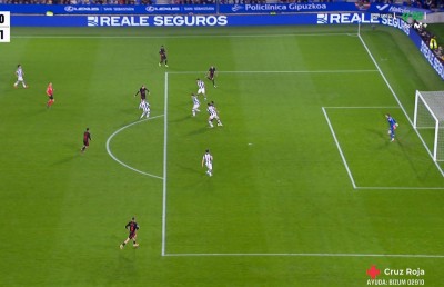 ލެވަންޑޯސްކީގެ ބޫޓުން މިލިމީޓަރެއްހާތަން އޮފްސައިޑްވެ ބާސާ އަށް ކެހި