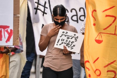 ކުއްޖެއްގެ ފޮޓޯ ޖަހައި، ގޯނާކުރަން ހިތްވަރު ދިނުން: "ދަރިއަކު ކަރުނަ އެޅީމައި، މައެއްގެ އަޑެއް ނުކެނޑުވޭނެ"