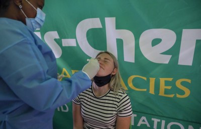 އޮމިކްރޮން ޖެހިފައިވާ މީހުންގެ ފަރާތުން ފެންނަނީ އާދައިގެ އަލާމާތްތައް