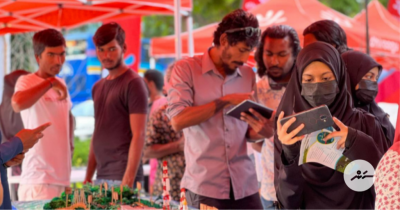 ތަފާތު ހަރަކާތްތަކާއެކު ކެނދިކުޅުދޫގެ ރީތިކަން އާންމުންނަށް ދައްކާލަނީ