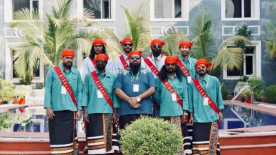 ސަގާފީ ނެށުން ދައްކުވައިދޭ ފެސްޓިވަލެއްގައި ބައިވެރިވުމަށް ބިދަބިން އިންޑިއާގައި