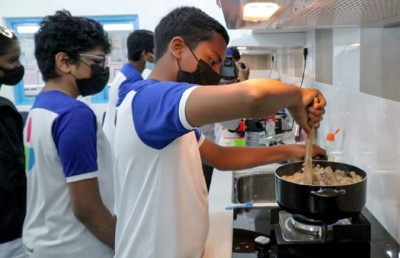 ހުނަރުވެރި މަސައްކަތްތެރިން ހޯދުމުގެ ދަތި ކަމަށް ފިންލެންޑް ސްކޫލުން ހައްލު