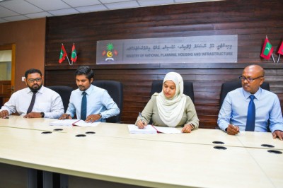 ހޮޅުދޫގެ މަގުތަކުގައި ތާރުއަޅަން 71މިލިއަން ރުފިޔާއަށް އާރުޑީސީއާ ހަވާލުކޮށްފި