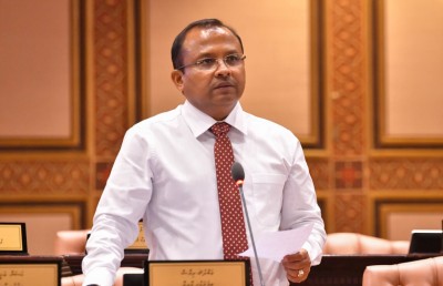 ނަފްސާނީ ސިއްހަތުގެ ފަރުވާ ދިނުމާބެހޭ ހަރުދަނާ އޮނިގަނޑެއް އެކުލަވާލަން ގޮވާލައި މަޖިލީހަށް ގަރާރެއް