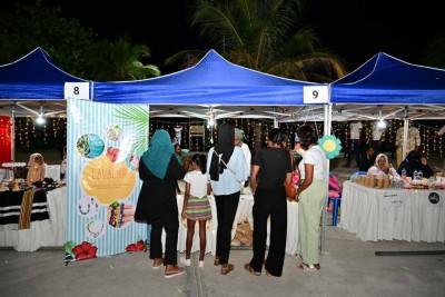 ކުދި ވިޔަފާރިތަކަށް ހާއްސަކޮށް ކުރިއަށްގެންދާ ވުނަދާނަ ފެސްޓިވަލް މާދަމާ އާޓިފިޝަލް ބީޗުގައި