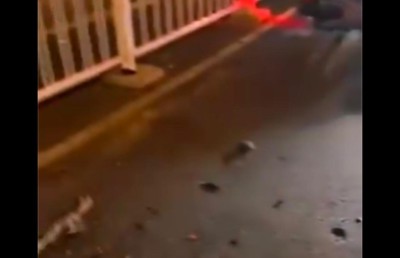 ބްރިޖް ފެންސްގައި ޖެހި އެކްސިޑެންޓުވި މީހާގެ ފައި ބިނދި، ސީރިއަސް އަނިޔާތަކެއް!