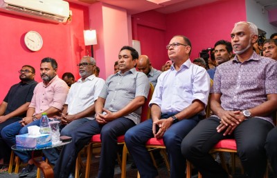 "އިންޑިއާ އައުޓް" ކެމްޕެއިން ވަރުގަދަ ކުރަން ޔާމީން އަންގަވައިފި