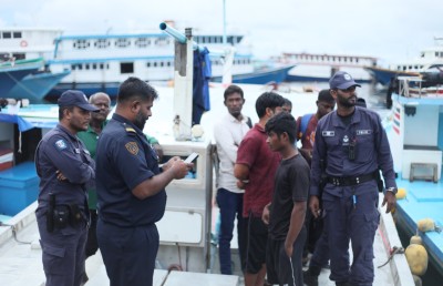 މަސް ދޯނިތަކުން 39 ބިދޭސީއަކު އިމިގްރޭޝަންގެ ބެލުމުގެ ދަށަށް