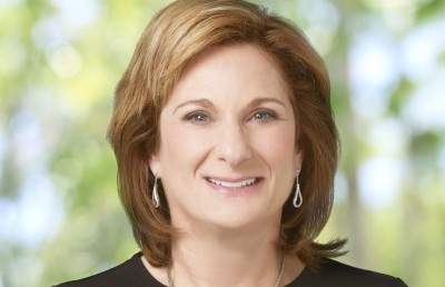 ޑިޒްނީގެ އެންމެ އިސް މަގާމަށް ފުރަތަމަ ފަހަރަށް އަންހެނަކު ހަމަޖައްސައިފި