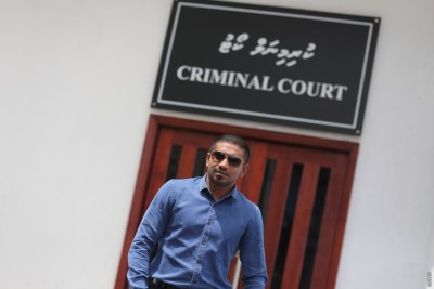މިފަހަރު ވެސް މަހްލޫފްގެ އަޑުއެހުން ކެންސަލް ކުރީ ޕީޖީން އެދިގެން