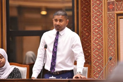 އެފްއޭއެމްއަށް ފައިސާ ނުދީއެއް ނުވާނެ، ދަރަންޏަށް ސަރުކާރުން ޒިންމާ ވާކަށް ނުޖެހޭ: މަހުލޫފް