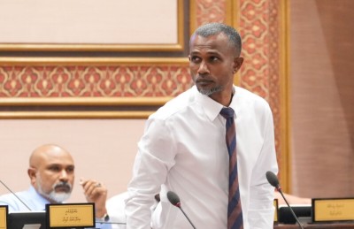 ޓޮމްގެ ރާގު ބަދަލުވެ، އިޒްރޭލް ޕާސްޕޯޓް މައްސަލާގައި ޕީއެންސީގެ ވިސްނުމާ ދެކޮޅަށް ވޯޓު ދެއްވައިފި