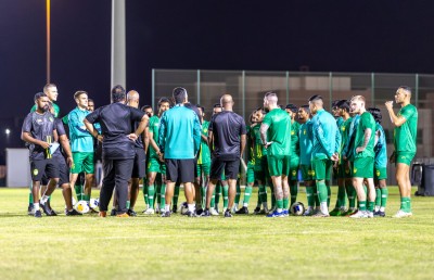 ގޯލްޑް ކަޕްގައި ކުޅުން މާޒިޔާ އާއި އީގަލްސްއިން ކުޅުންތެރިންނަށް މަނާކޮށްފި