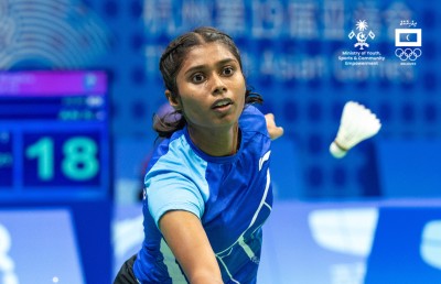 ދައްތަ ބަލިކޮށް ނަބާހާ، ބޮޓްސްވާނާ މުބާރާތް ކާމިޔާބު ކޮށްފި