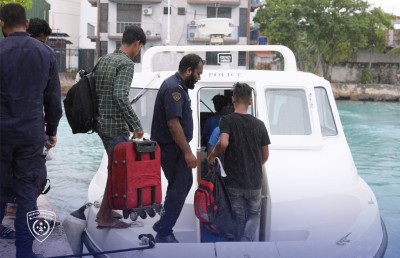 ގަވާއިދާ ހިލާފަށް އުޅުނު 30 އަށް ވުރެ ގިނަ ބިދޭސީން ތިލަފުށިން އަތުލައިގެންފި