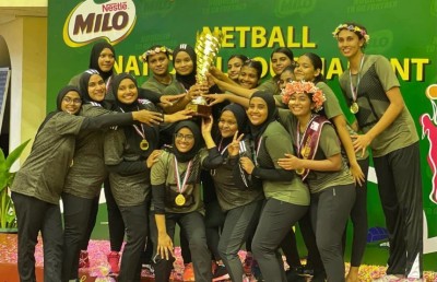 ގައުމީ ނެޓްބޯޅަ ތަށި ގްރީން ސްޓްރީޓްސް ދިފާއުކޮށްފި