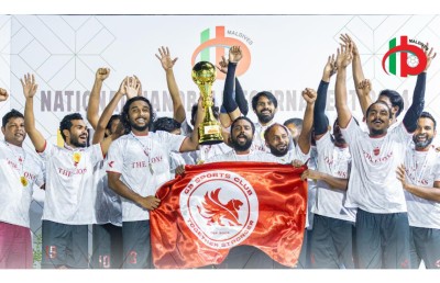 ހޭންޑްބޯޅައިގެ ގައުމީ ޗެމްޕިއަންކަން ޖީބީ އާއި ރެޑްހޯކްސް އަށް