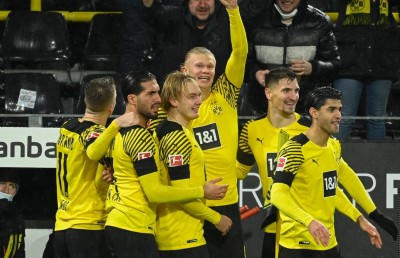 ޑޯޓްމަންޑް ބަލިކޮށް، ބެޔާނުން އެއްވަނައިގައި ހަތަރު ޕޮއިންޓުގެ ލީޑެއް ނަގައިފި