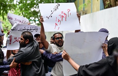 ގާނޫނުއަސާސީ، ގާނޫނުއަސާސީއާ ހިލާފުވީތަ؟!