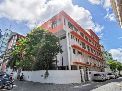 މަންދު ކޮލެޖަށް އެޑިއުކޭޝަން މިނިސްޓްރީން ބަދަލު ދިނުމުގައި އިހުމާލެއްނެތް: ސިވިލްކޯޓު