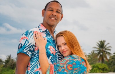 ހަނީމޫން ދަތުރުން ރާއްޖެ ޕްރޮމޯޓްކުރާ ދެމަފިރިން