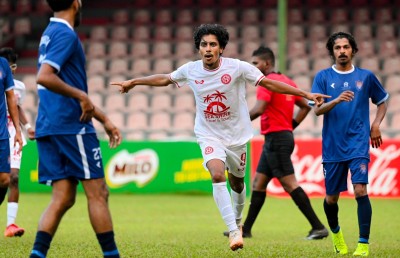 އަރީންގެ ގޯލުން މޮޅުވެ ހުރާ އުންމީދު ހޯދައިފި