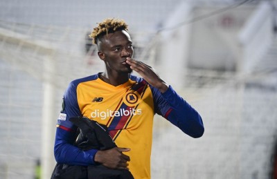 އަބްރަހަމްގެ ތާރީހީ ލަނޑުން ގުރޫޕުގެ އެއްވަނަ ރޯމާއަށް