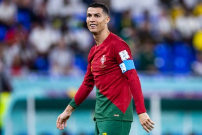 ޕެނަލްޓީ ހޯދުމުގައި ރޮނާލްޑޯ އަކީ ''ޖީނިއަސް'' އެއް: ފީފާ