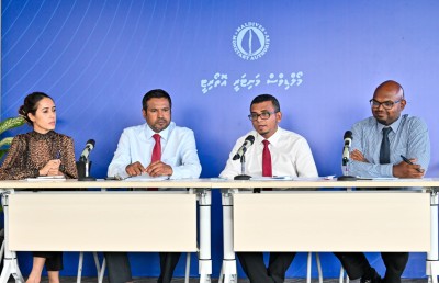 ލިބޭ ޑޮލަރުގެ ބޮޑު ބައެއް ދޭނީ ބޭންކުތަކަށް، ރިޒާވް އާއި އާންމުންނަށް ވެސް ފައިދާ ކުރާނެ: ގަވަރުނަރު