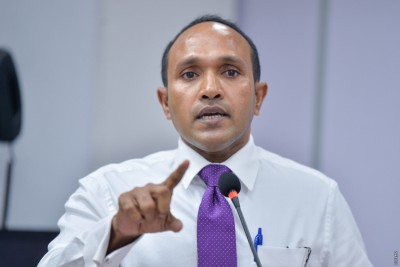ވެރިކަން ނިމޭއިރު ރައްޔިތުންނަށް ކަށަވަރު ކޮށްދޭނީ ފަގީރުކަން: ޑރ. ޖަމީލް