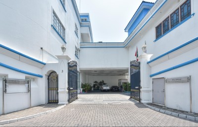 އަނބިމީހާ ބްލެކްމެއިލް ކުރާ މައްސަލައެއް: ފިރިމީހާގެ ފޯނު ހުޅުވަން އެންގުމުގެ މައްސަލަ އަލުން ބަލަން އަންގައިފި